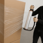 stretchfolie für handabroller transparent im einsatz